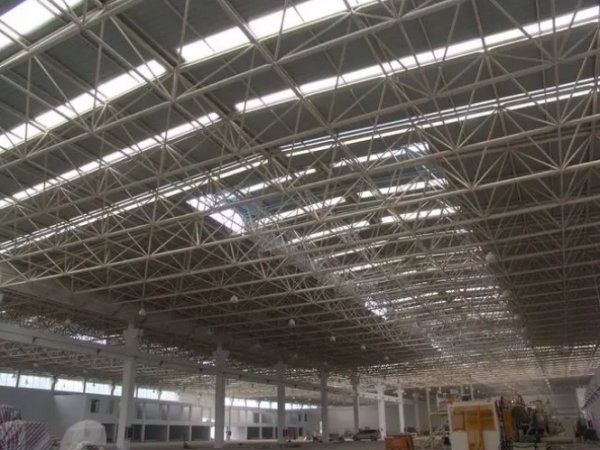 徐州网架工程施工中需要注意哪些事项？